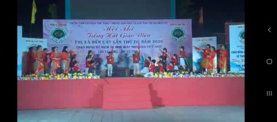 HỘI THI "TIẾNG HÁT GIÁO VIÊN" THỊ XÃ BẾN CÁT LẦN THỨ IV