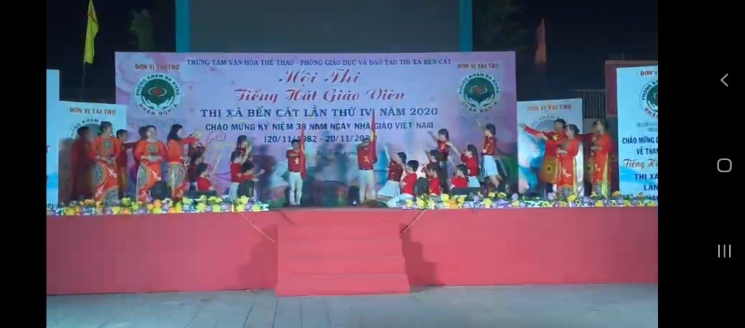 HỘI THI "TIẾNG HÁT GIÁO VIÊN" THỊ XÃ BẾN CÁT LẦN THỨ IV