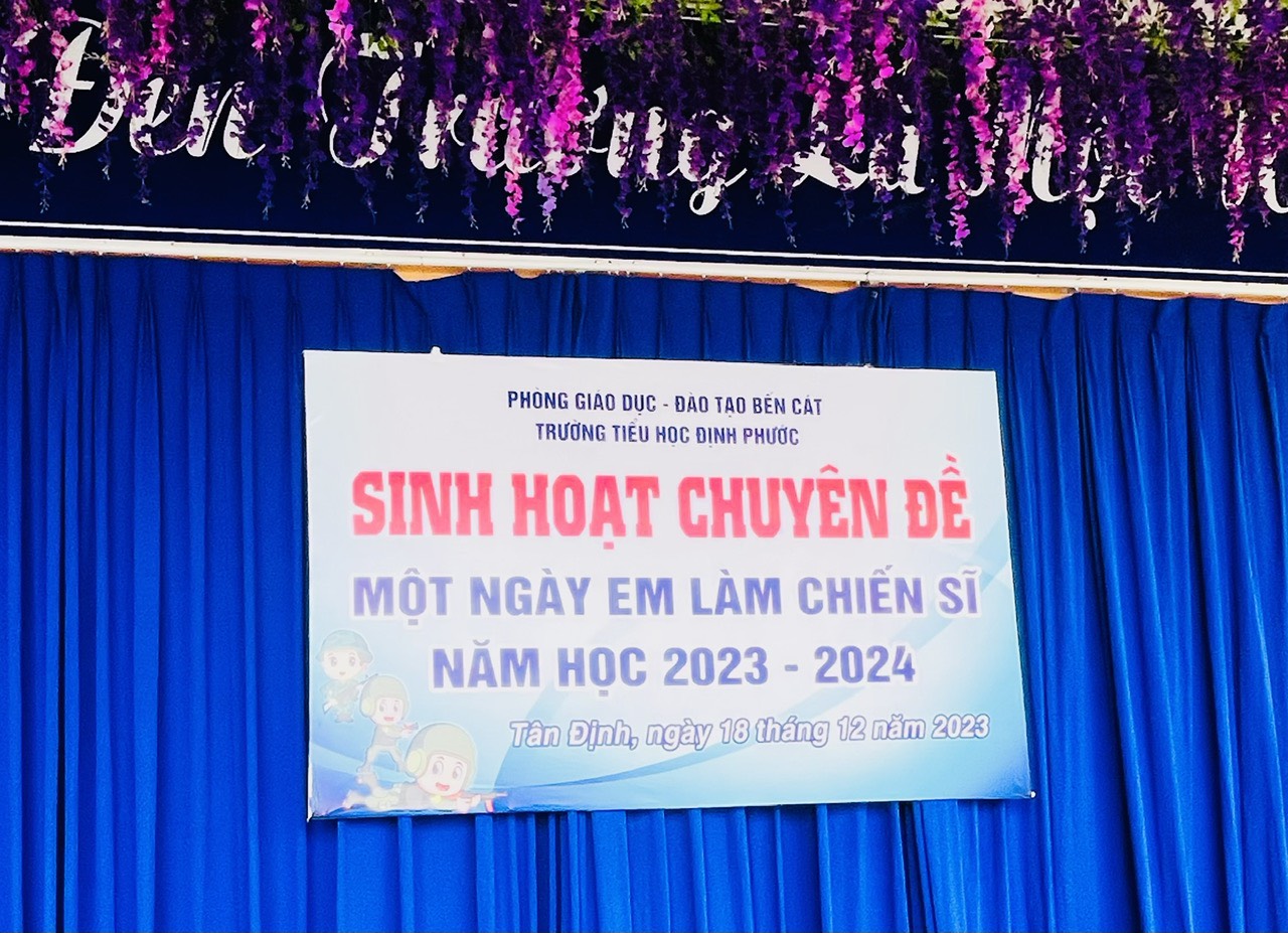 Trường Tiểu học Định Phước tổ chức Chương trình trải nghiệm "Một ngày làm chiến sĩ"